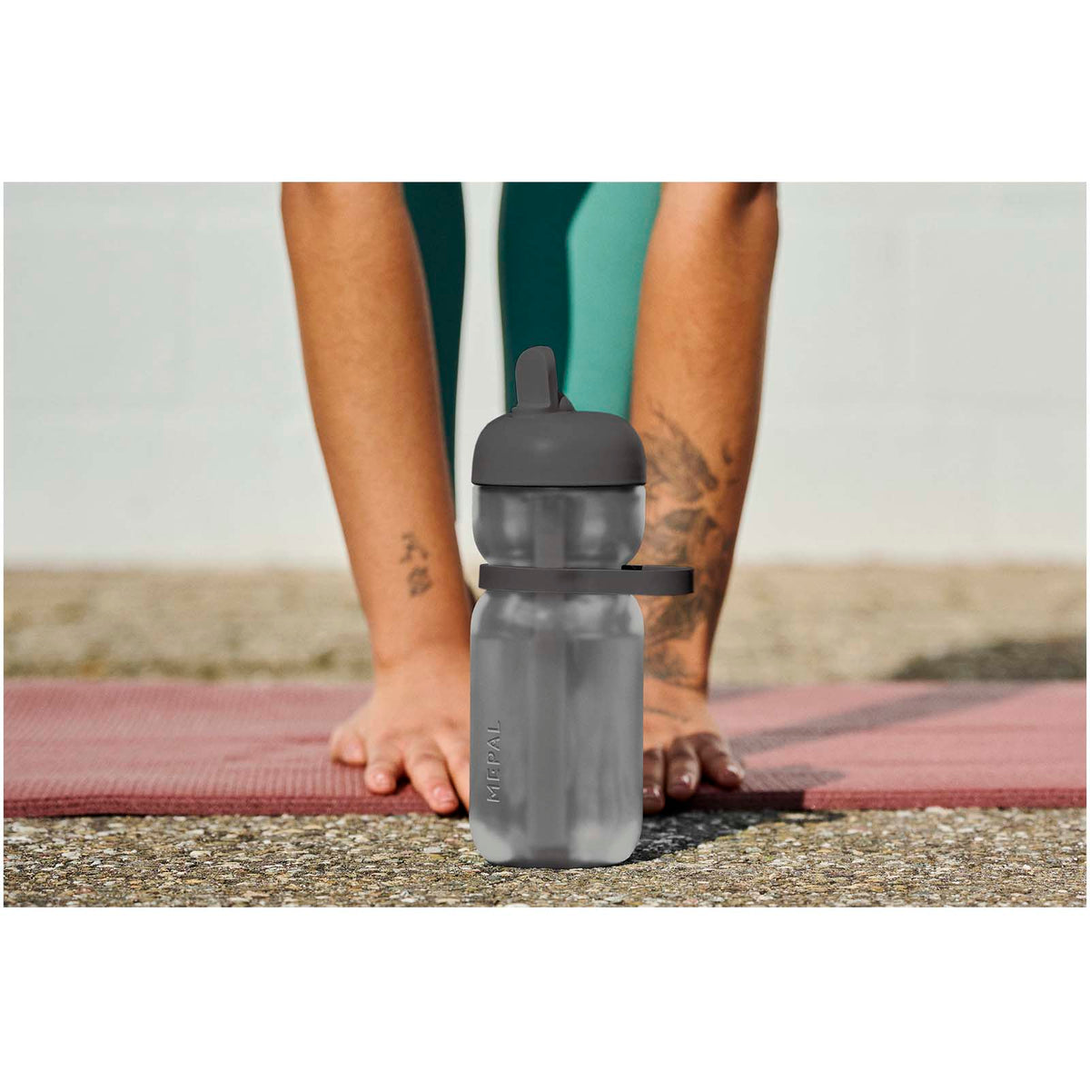 Mepal 600 ml sportflaska med uppfällbart lock