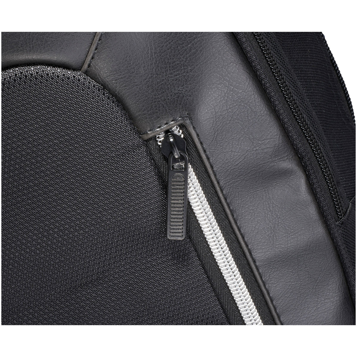 Vault RFID 15" datorryggsäck 16L