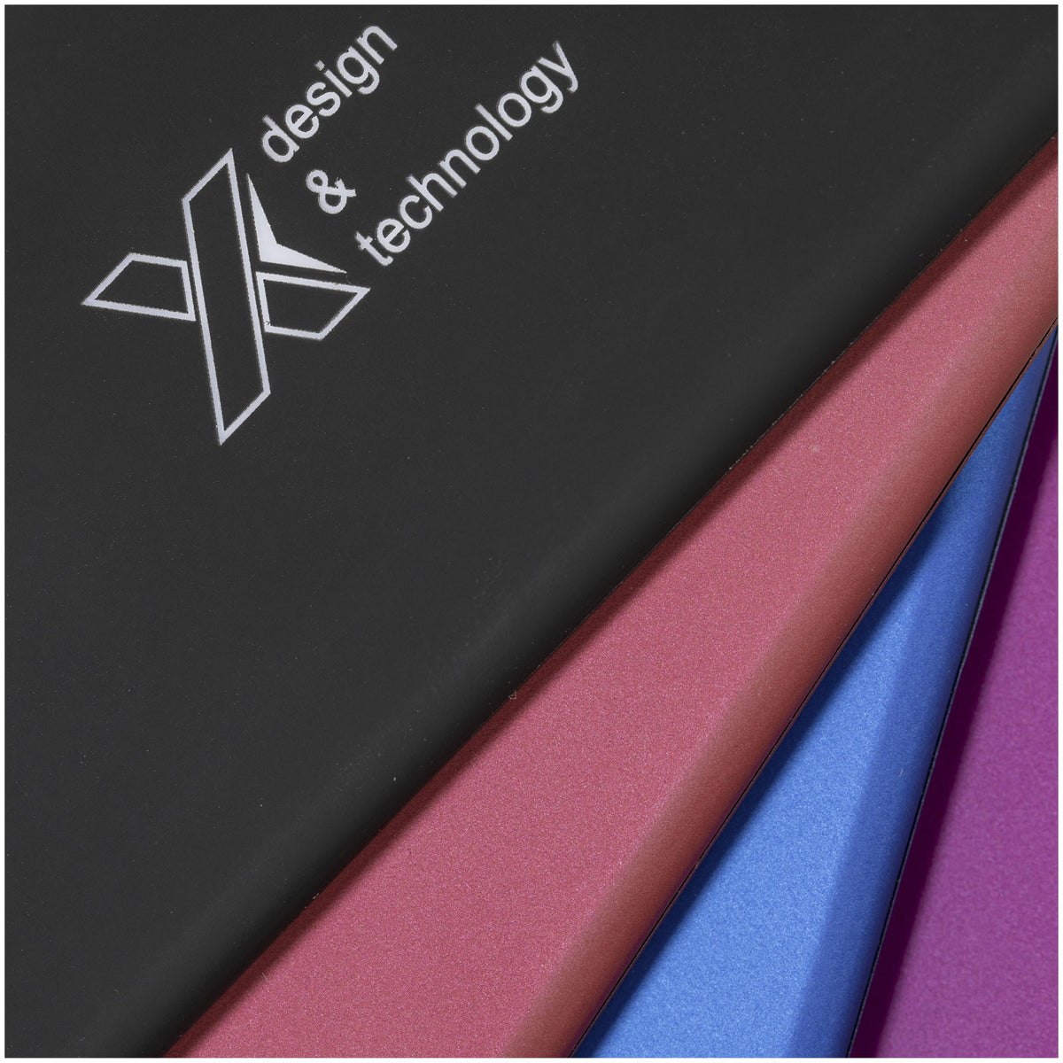 SCX.design P15 light-up 5000 mAh powerbank