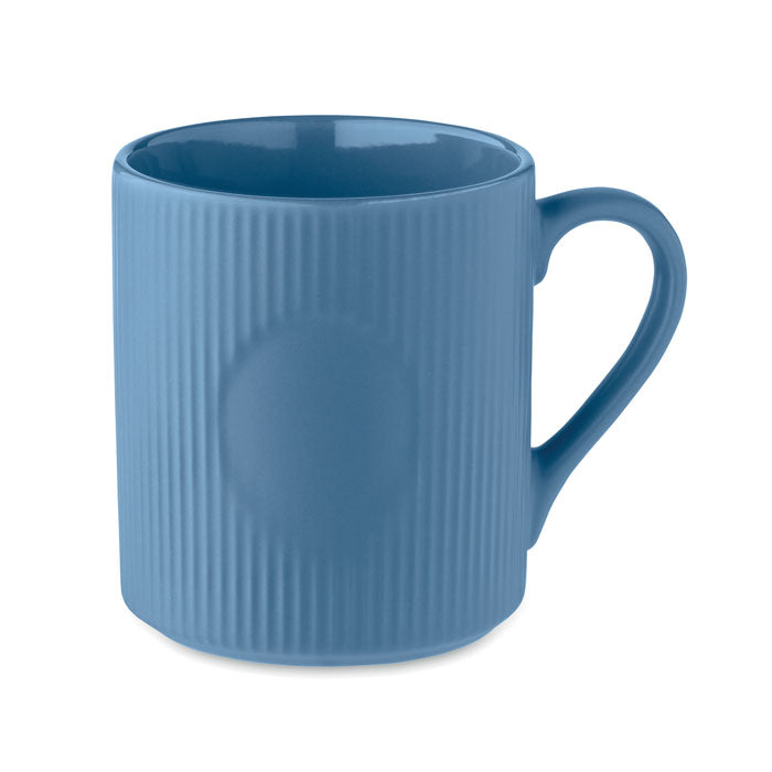 Matt ribbad keramikmugg 340 ml