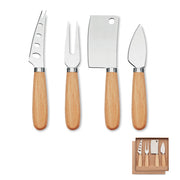 Set med 4 ostknivar