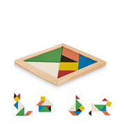 Tangram-pussel i trä
