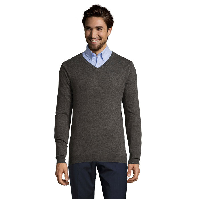 GLORY HERR V-NECK SWEATER